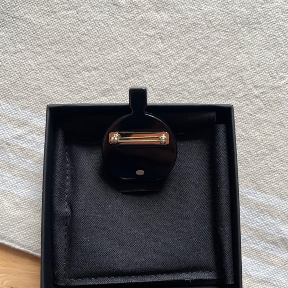 Chanel Brooch - Picture 6 of 9
